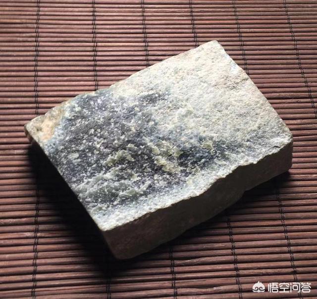 100多元买的玉石是真的吗？-第5张图片-翡翠网