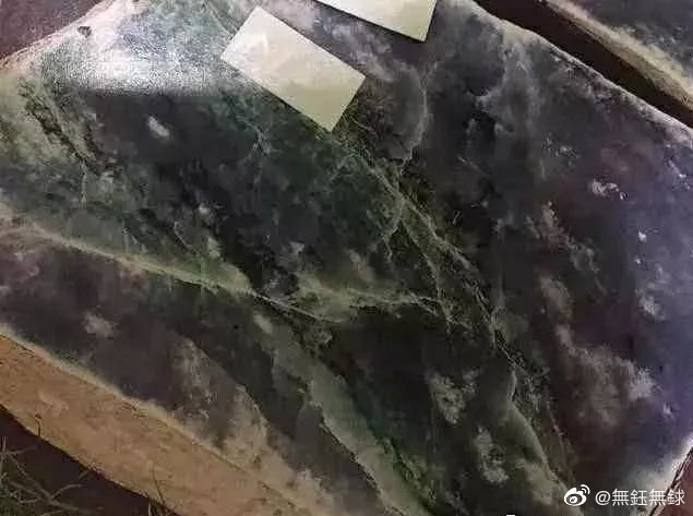 风魔翡翠原石知识,什么是翡翠原石-第1张图片-翡翠网