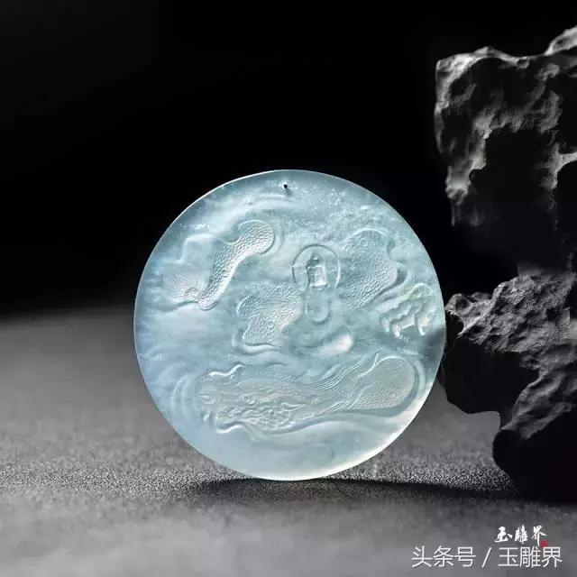 翡翠手镯镯心的简单介绍-第8张图片-翡翠网