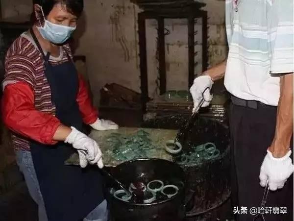 翡翠手镯1万水头几年养出的简单介绍-第7张图片-翡翠网