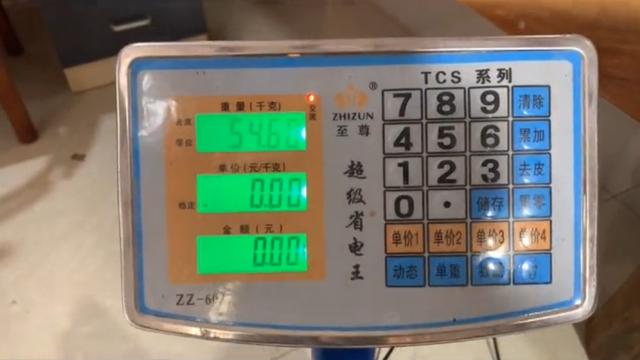 翡翠手镯怎么保养翡翠手镯取料-第8张图片-翡翠网