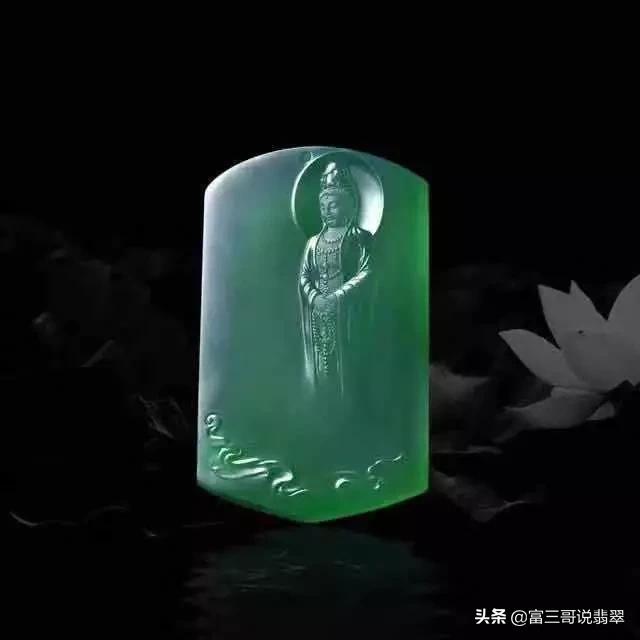 翡翠原石摆件图片大全集翡翠原石视频大全集-第6张图片-翡翠网