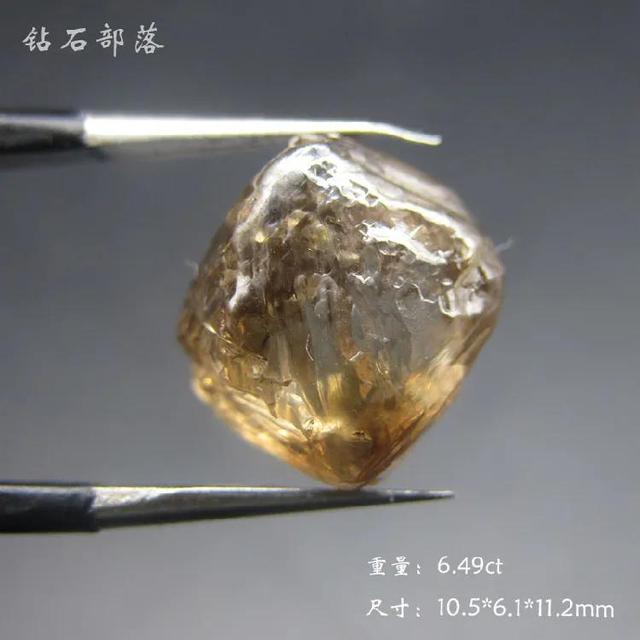 赵本山翡翠原石视频开翡翠原石的视频-第5张图片-翡翠网