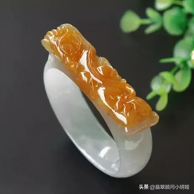 在缅甸翡翠手镯价格缅甸黄翡翠手镯价格-第7张图片-翡翠网