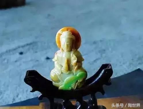 清朝翡翠玉佩现在市场价清朝翡翠玉佩价格-第1张图片-翡翠网