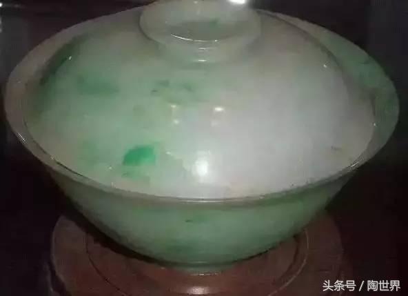 清朝翡翠玉佩现在市场价清朝翡翠玉佩价格-第9张图片-翡翠网