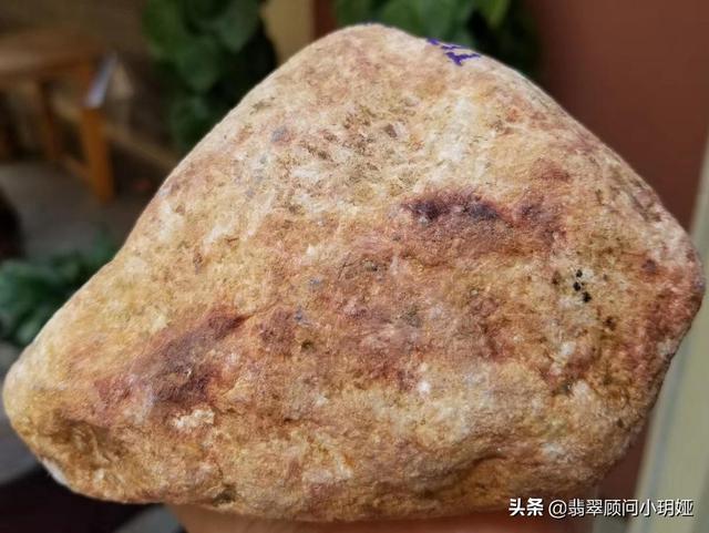 翡翠原石切割用哪种最快翡翠原石用什么切割-第2张图片-翡翠网