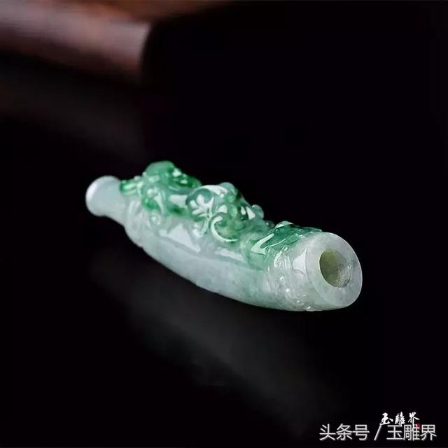 翡翠烟嘴值多少钱翡翠烟嘴价格-第11张图片-翡翠网