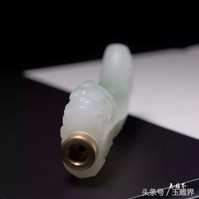 翡翠烟嘴值多少钱翡翠烟嘴价格-第19张图片-翡翠网