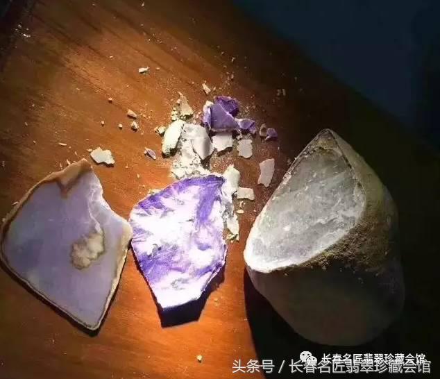 翡翠狗屎地原石切开图玉石翡翠原石-第9张图片-翡翠网