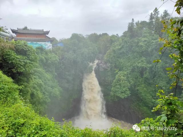 武隆玉石翡翠原石的简单介绍-第47张图片-翡翠网