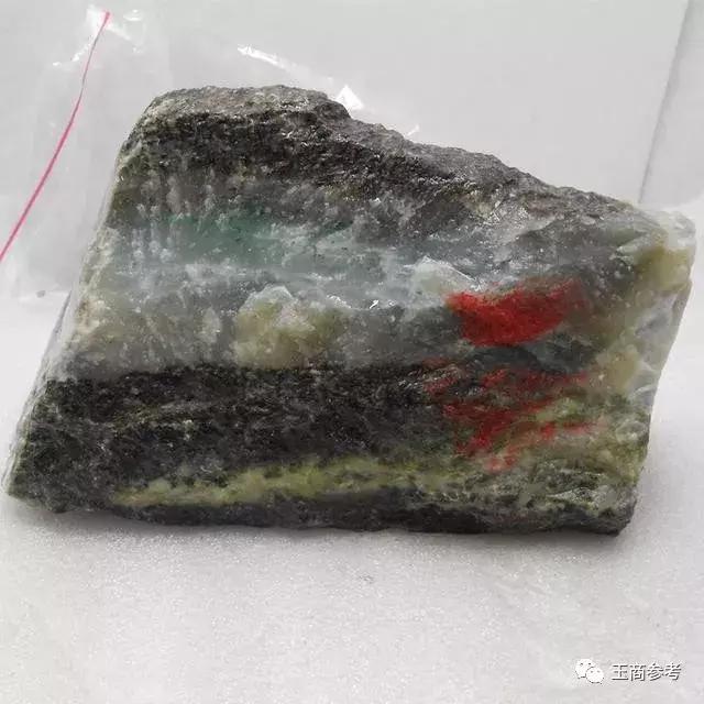 独山糯化种翡翠原石,北京翡翠原石糯冰-第21张图片-翡翠网