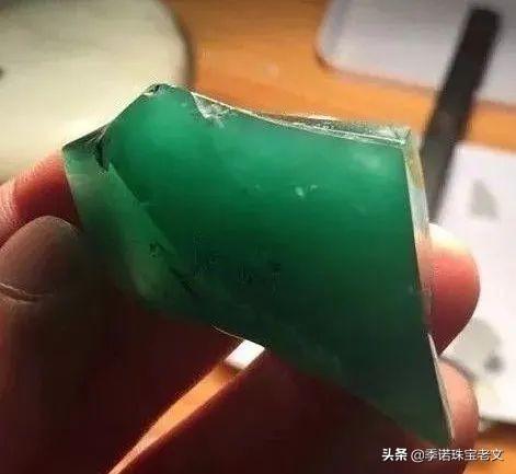 龙石种翡翠特点龙石种翡翠原石图片-第7张图片-翡翠网