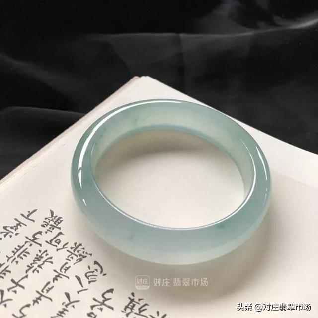 翡翠手镯知识入门视频的简单介绍-第21张图片-翡翠网