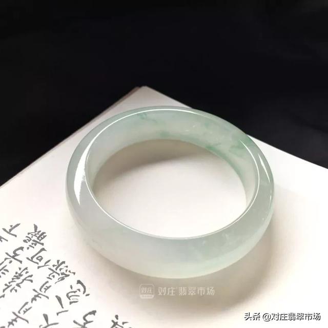 翡翠手镯知识入门视频的简单介绍-第23张图片-翡翠网