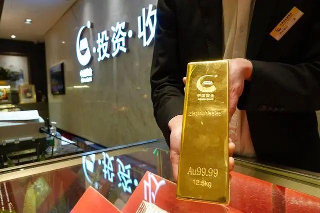 黄金近期涨还是降价,2021年下半年黄金走势-第1张图片-翡翠网