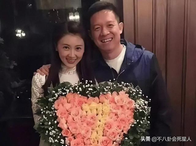 钻石豪门百度网盘,钻石豪门总裁盛婚66亿-第23张图片-翡翠网