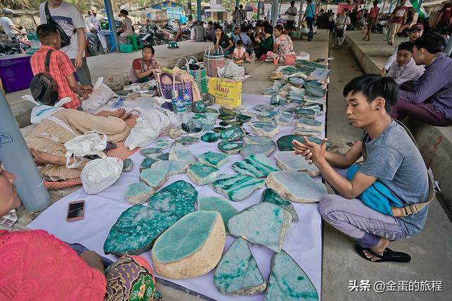 翡翠原石买卖市场翡翠叶子镶嵌图片-第5张图片-翡翠网