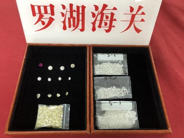 蓝芙蓉35的有爆珠嘛,钻石(硬蓝)多少钱一包-第1张图片-翡翠网