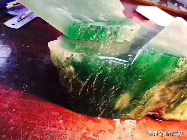 翡翠原石蒙头料价格玉石翡翠原石-第10张图片-翡翠网