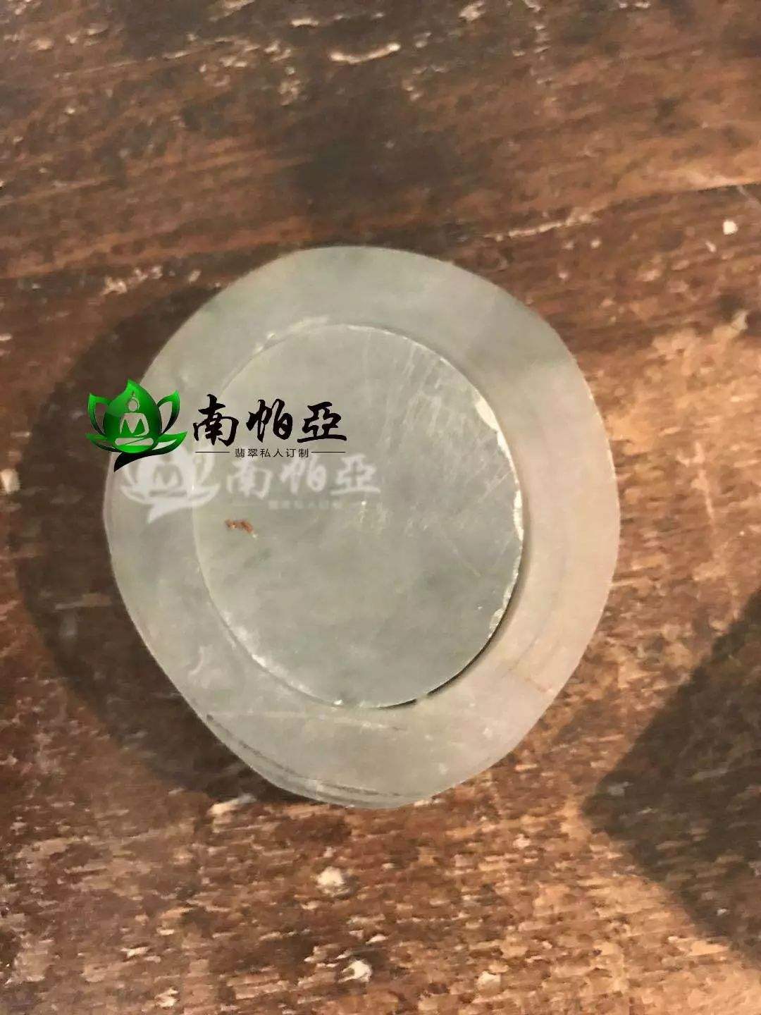 翡翠原石交流馆在哪里,附近翡翠原石加工店-第1张图片-翡翠网