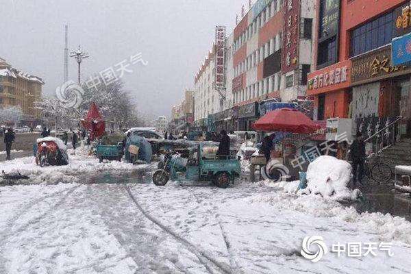 直播全国多地迎来降雪北京强降雨直播-第1张图片-翡翠网