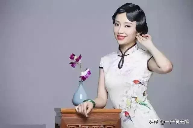 请问女孩子带什么图案的玉吊坠好？谢谢？-第4张图片-翡翠网