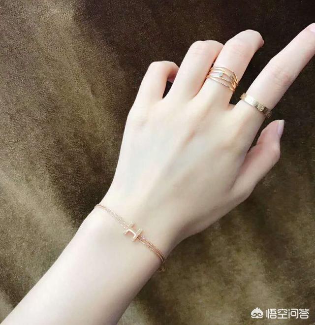 女生戴什么手链好？-第5张图片-翡翠网