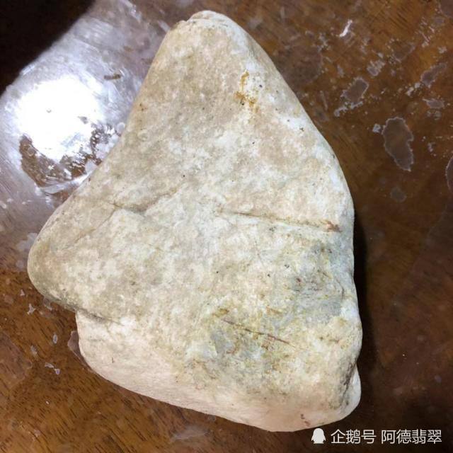 翡翠原石变种视频大全大图,翡翠原石变种视频大全-第1张图片-翡翠网