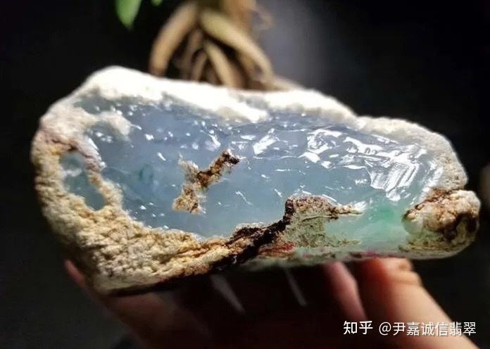 张老师直播翡翠知识讲解张老师直播翡翠知识讲解视频-第2张图片-翡翠网